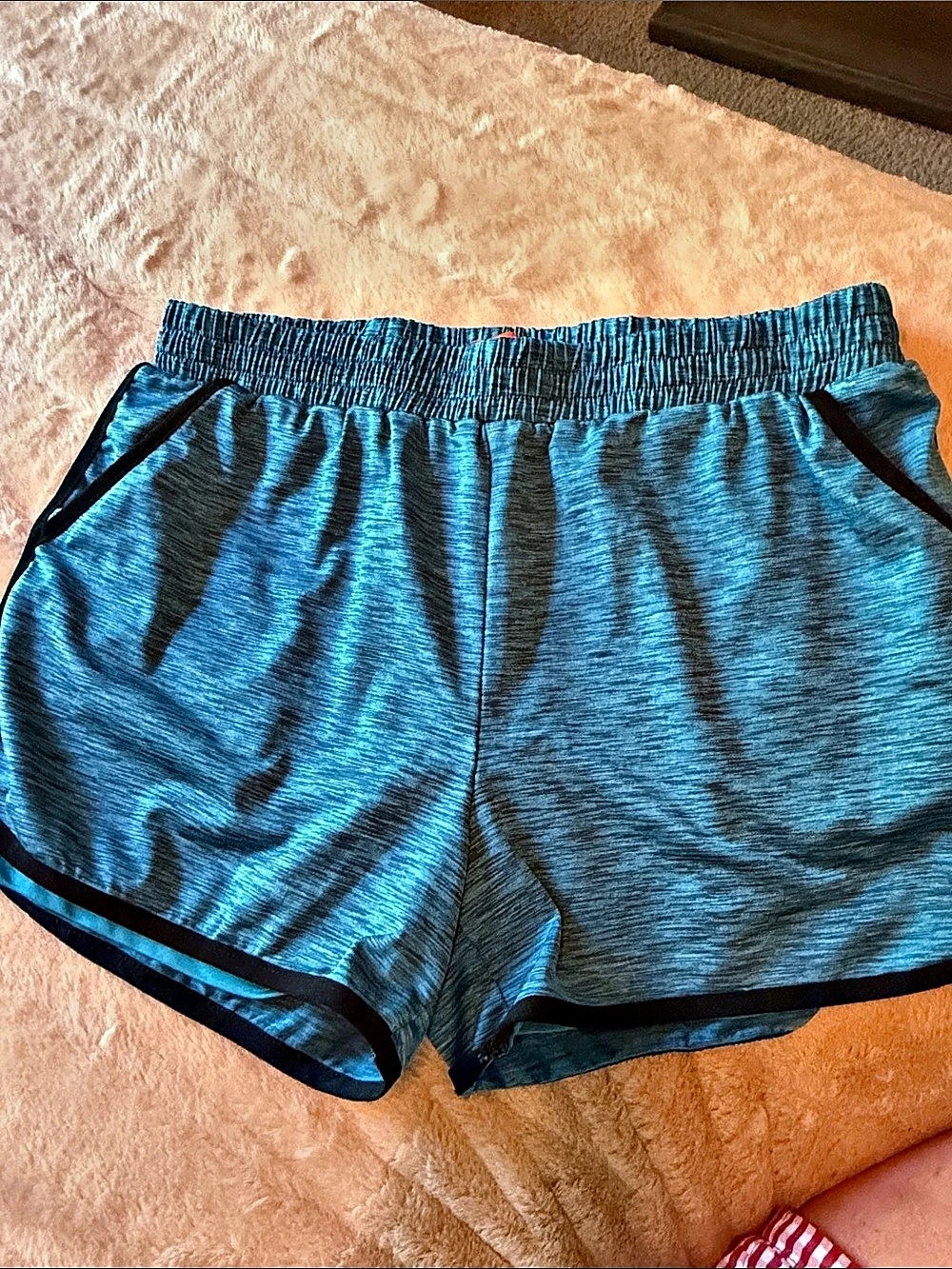 BlevonH Women's 2-in-1 Running Athletic Workout Yoga Shorts aqua Blue & Black